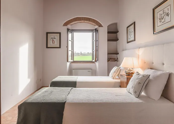 Anguria Fratta Garden Apartments, Shared Pool, Close To Cortone