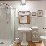 Anguria Fratta Garden Apartments, Shared Pool, Close To * 哥尔顿