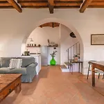 公寓 Anguria Fratta Garden Apartments, Shared Pool, Close To 哥尔顿