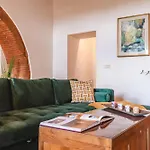 公寓 Anguria Fratta Garden Apartments, Shared Pool, Close To