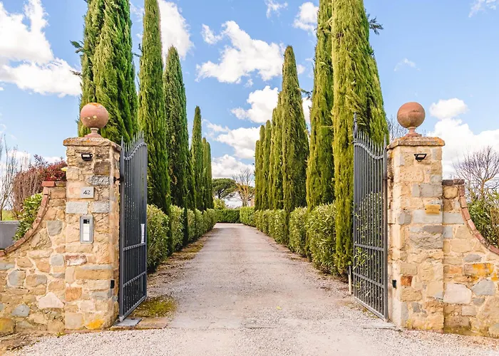 Apartmán Anguria Fratta Garden Apartments, Shared Pool, Close To *