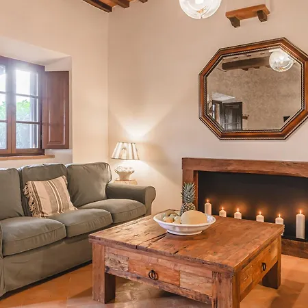 Anguria Fratta Garden Apartments, Shared Pool, Close To Apartment